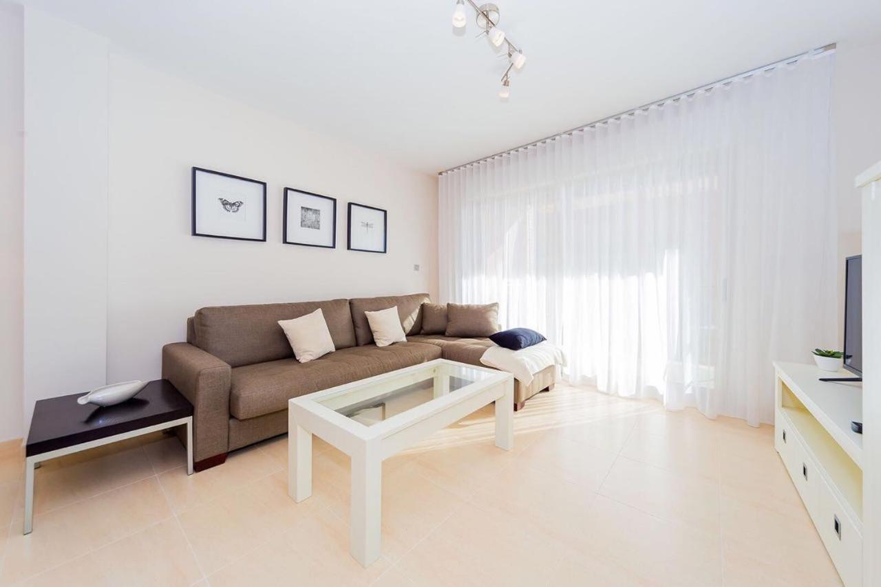 Шикарная Квартира На Первой Линии -Luxury Apartment On The First Line Sea Torrevieja Eksteriør billede