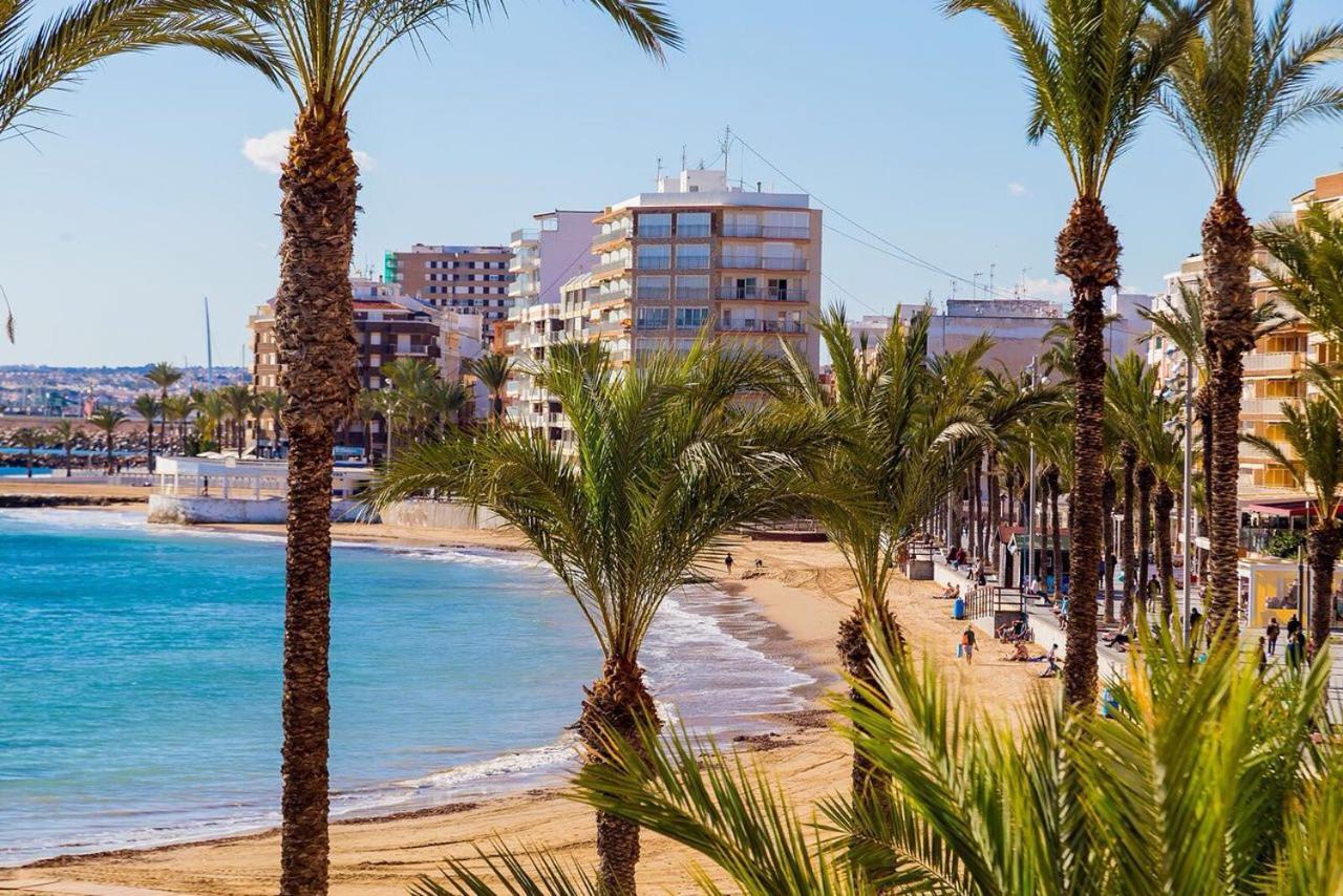 Шикарная Квартира На Первой Линии -Luxury Apartment On The First Line Sea Torrevieja Eksteriør billede